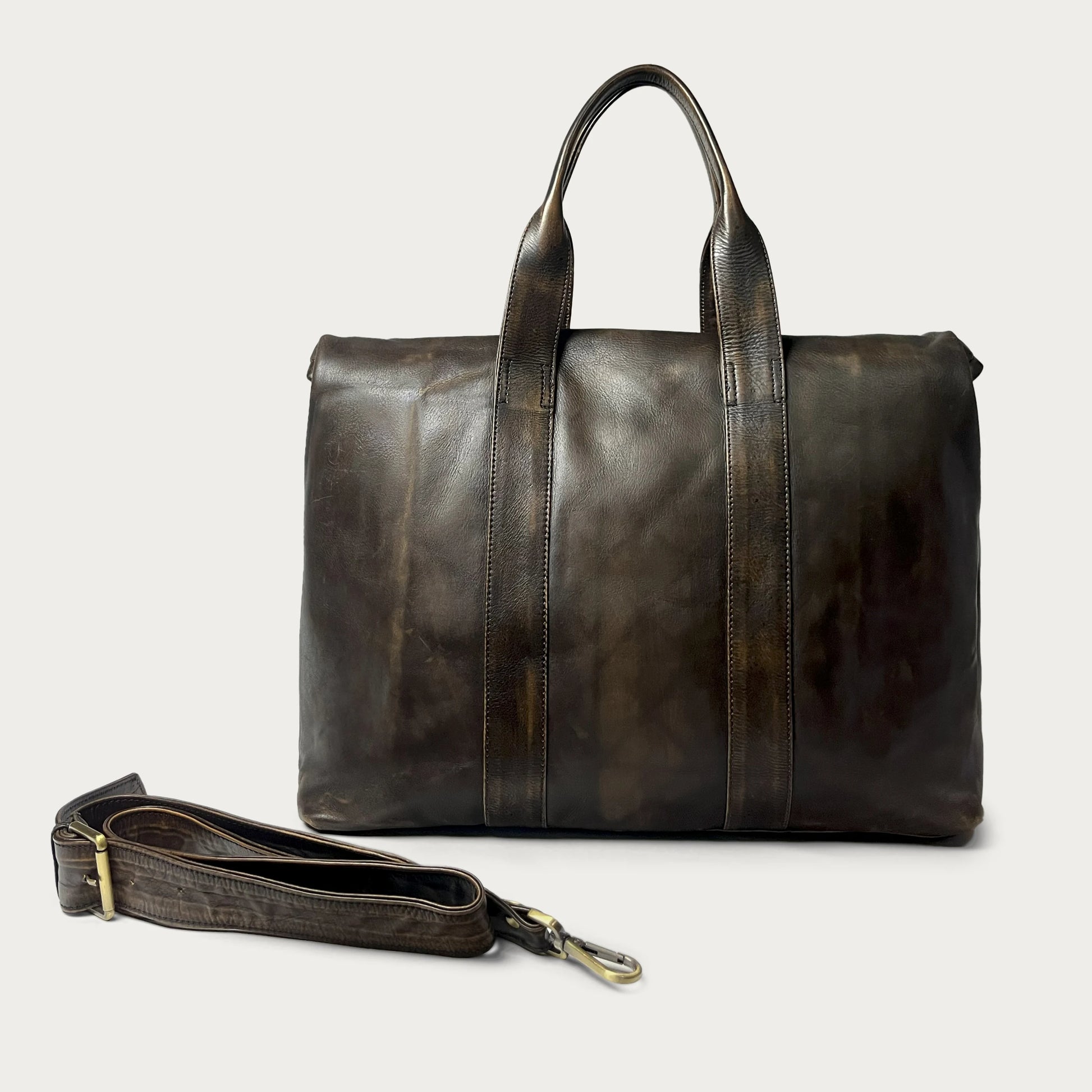 Brown Italian leather handbag — Journey style — back view — Made in Tuscany