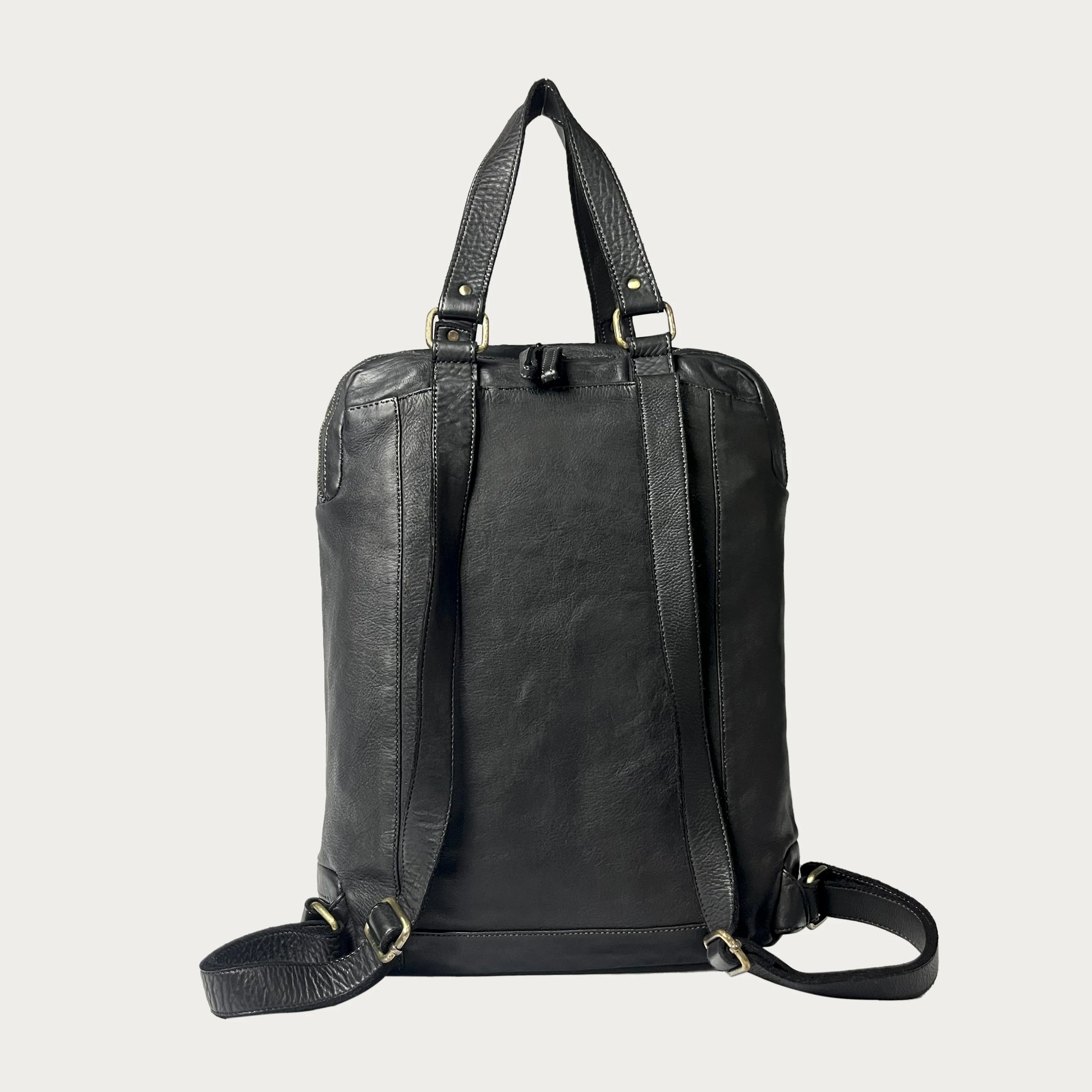 Black Italian leather backpack — Voyage style — back view — Made in Tuscany